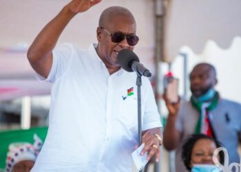 Mahama ridicules Akufo-Addo govt over ‘toilet’ dormitory at GHANASCO