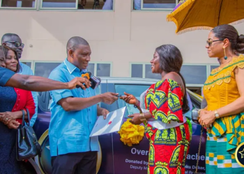 Winner of Duker Teacher’s Award receives $14,500 vehicle