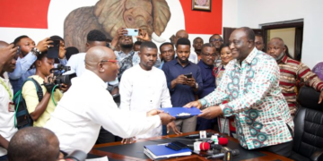 NPP flagbearership race: Alan submits nomination forms
