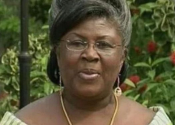 Former First Lady Theresa Kufuor passes away.