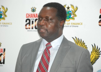 Education minister set to appear before parliament today over reporting date concerns