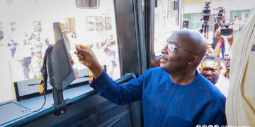 Bawumia launches the ‘Tap and Go’ system.