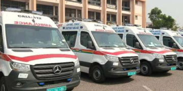 Ministry of Health delivers four ambulances to hospitals