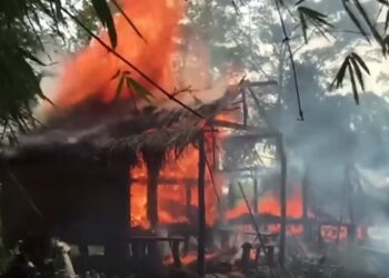 Fire destroys nine bedroom hostel at KNUST