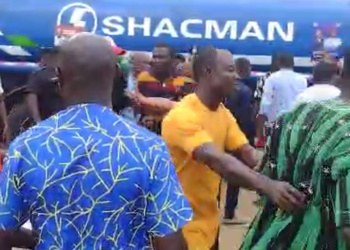 Gomoa West: NPP’s Baisie Nkum accuses MP Richard Gyan Mensah of pulling a gun at DRIP Commissioning