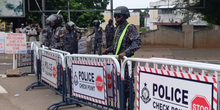Police block roads to Jubilee House as ‘Stop Galamsey Now’ protesters defy order