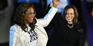 Oprah Winfrey denies being paid $1m to endorse Kamala Harris
