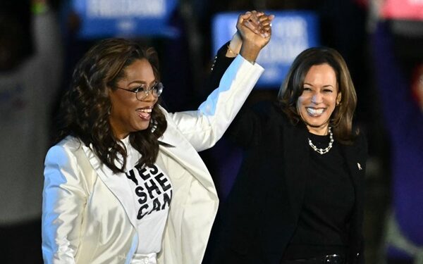 Oprah Winfrey denies being paid $1m to endorse Kamala Harris