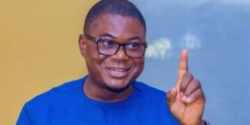 EPA warns about health risks of lead-based paints