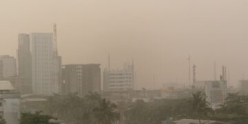 Dusty dry air: EPA issues red alert; recommends nose mask wearing