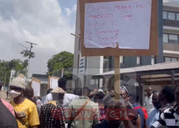 Irate youth protest at GRA following the appointment of Anthony Sarpong