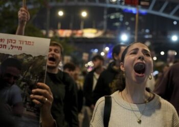 Israel and Hamas agree to Gaza ceasefire and hostage deal