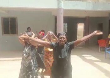 A/R: Black Stool stolen from Sokoban Krofrom Palace