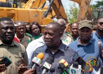 Interior Minister donates food items to Ghana Prisons Service for Ramadan