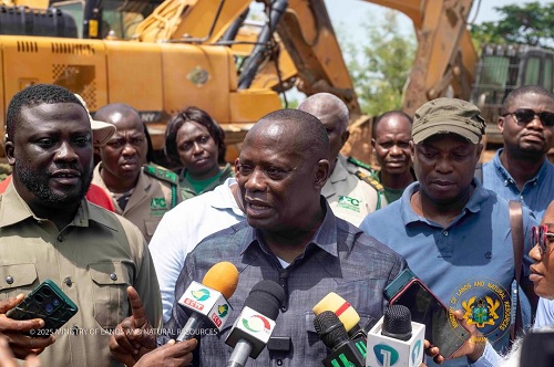 Interior Minister donates food items to Ghana Prisons Service for Ramadan