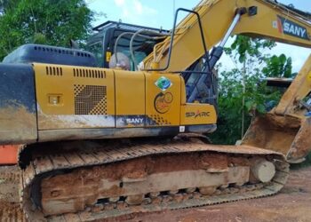 Galamsey: 10 excavators, bulldozer seized in joint forestry and military operation