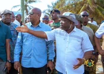 Mahama pledges to build Blekusu Sea Defence Project Phase II