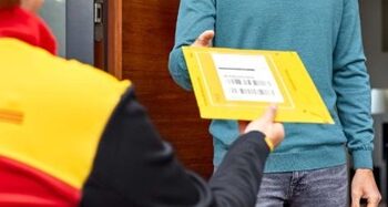 DHL suspends global shipments over $800 to the US