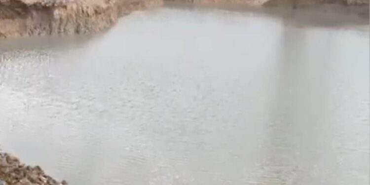 3 dead, others feared trapped in Akyem Wenchi mining pit collapse