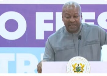 Mahama launches ‘No Fees Stress’ policy