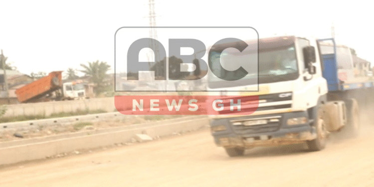 Pokuase–Nsawam road: Drivers, vendors demand govt holds contractor accountable