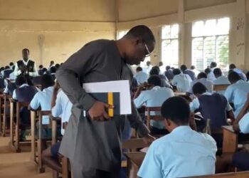 WAEC seizes invigilator’s phone at Armed Forces SHTS