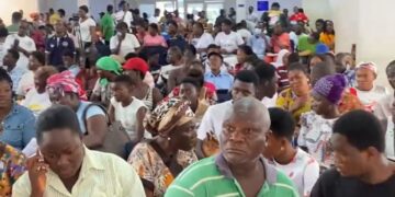 Parents storm GNAT Hall over frustration with SHS placement challenges