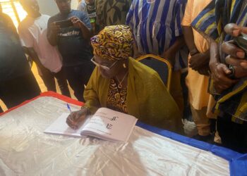 MP Zuwera Ibrahimah Signs Book of Condolence for Late Salifu Adam Braimah
