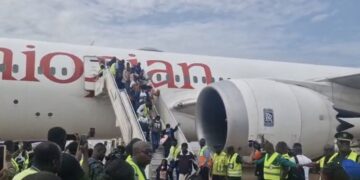 Gov’t Receives Ghanaian Evacuees from SA Following Xenophobic Unrest
