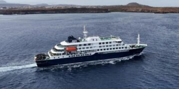Hantavirus-hit cruise ship on way to Canary Islands after three evacuated
