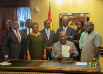 Mahama Signs Legal Education Reform Bill to End Ghana School of Law’s 66-Year Monopoly