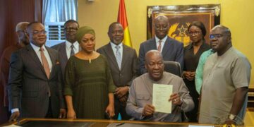 Mahama Signs Legal Education Reform Bill to End Ghana School of Law’s 66-Year Monopoly