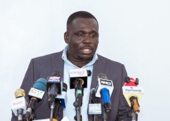 Krobea Asante endorses Boakye Agyarko for National Chairman