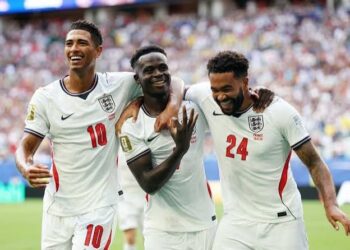 The Match Nobody Wanted to Play Became the Match Nobody Wanted to End as England Beat France in 10-Goal Thriller
