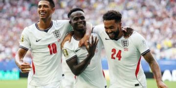 The Match Nobody Wanted to Play Became the Match Nobody Wanted to End as England Beat France in 10-Goal Thriller