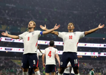 Bellingham and Kane Send England Through After Surviving Mexico Comeback