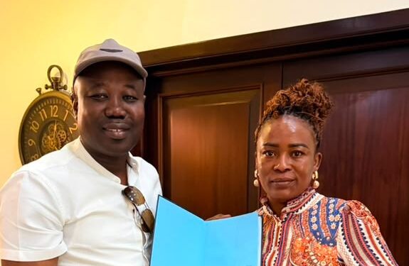 Chief Dr. Doliwura Zakaria Honours Joana Gyan Cudjoe for Exceptional Support at Book Launch