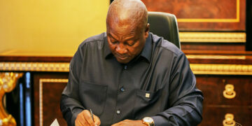 Mahama Assents to 10 Bills Introducing Major Tax, Cocoa, Energy and Justice Reforms