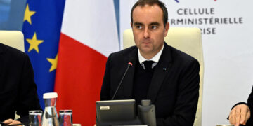 French PM Calls on Local Authorities to Impose Partial Curfews After Widespread Violent Protests