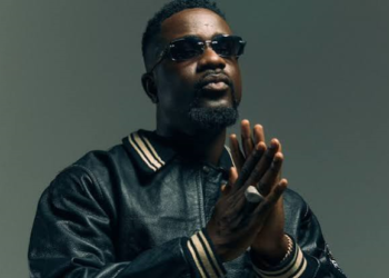 “Let’s Invest in Our Creative Economy” – Sarkodie Urges Government, Private Sector